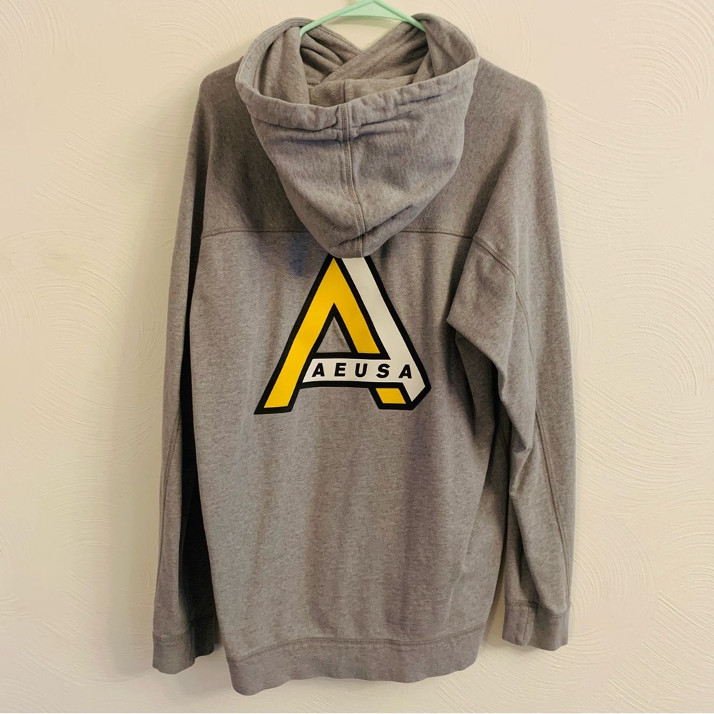 american Eagle hoodie